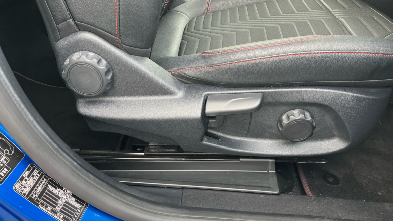 Ford Puma 1.0 EcoBoost Hybrid mHEV ST-Line X 5dr Petrol Hatchback